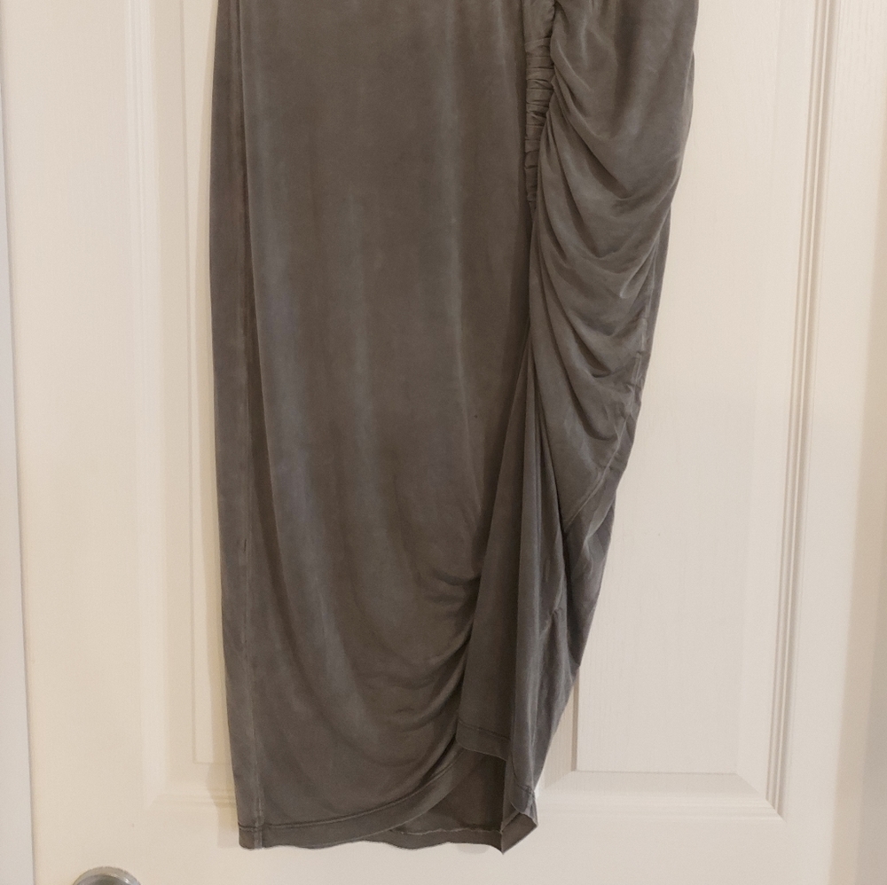 Tulip hem skirt